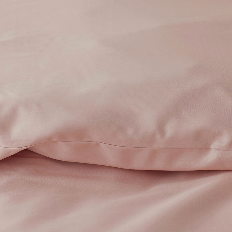 Premium Smooth Supima® Cotton Wrinkle-Free Sateen Fitted Bed Sheet