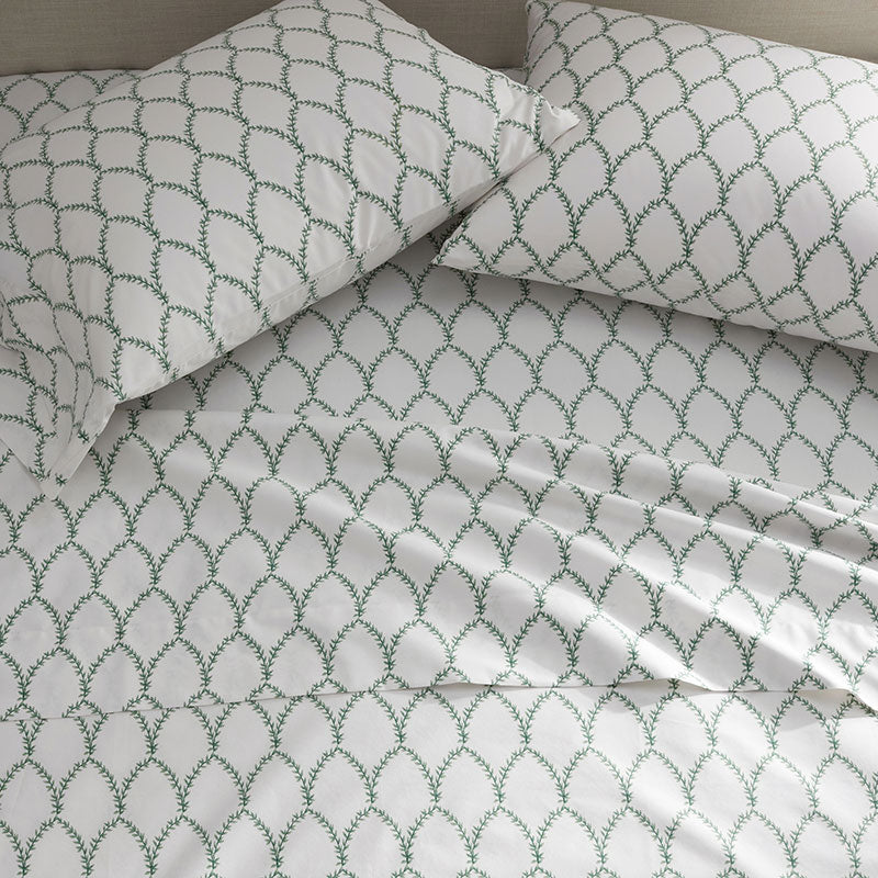 Laurel Classic Smooth Sateen Flat Bed Sheet