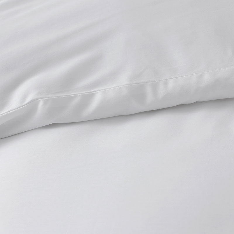Embroidered Scallop Classic Smooth Sateen Solid Bed Sheet Set