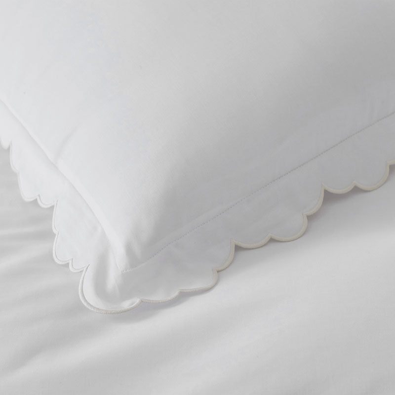 Embroidered Scallop Classic Smooth Sateen Solid Duvet Cover