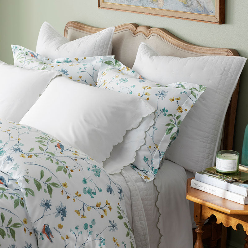 Embroidered Scallop Classic Smooth Sateen Solid Bed Sheet Set