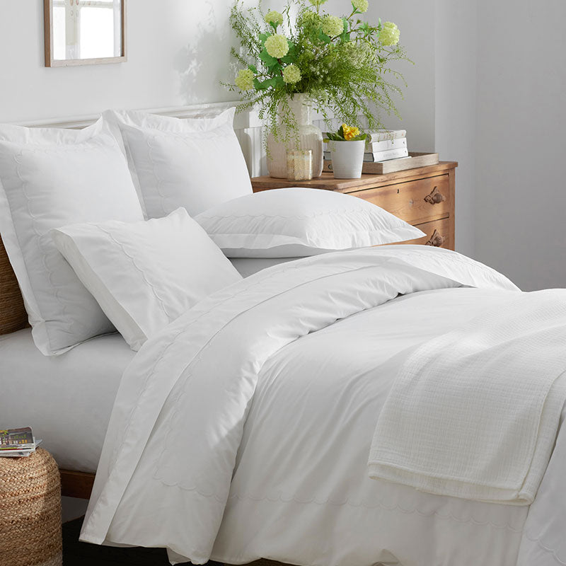 Embroidered Scallop Classic Cool Cotton Percale Sham