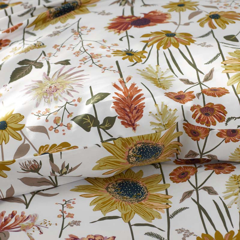 Daisies Classic Smooth Sateen Duvet Cover