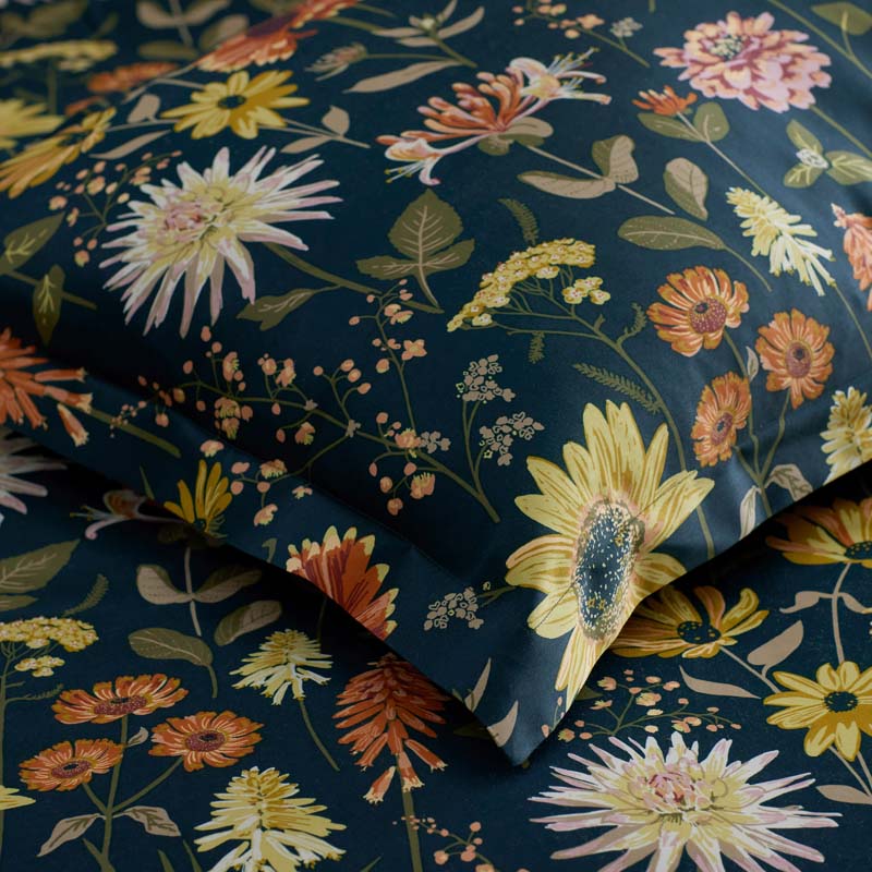 Daisies Classic Smooth Sateen Duvet Cover