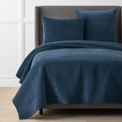 Line Stitch Velvet Quilt