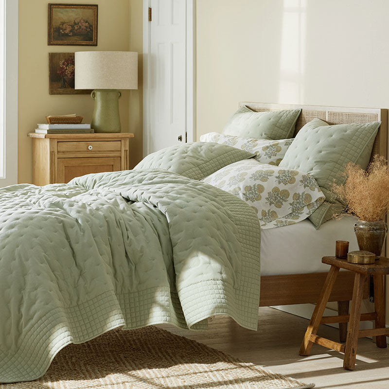 Pintuck Quilt
