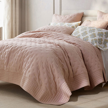 Pintuck Quilt