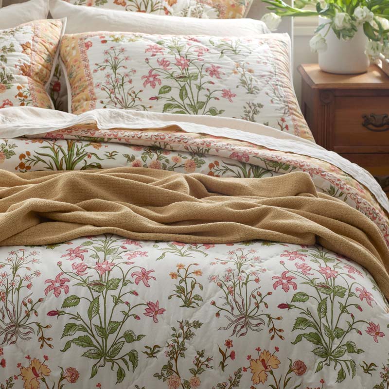 Myesha Quilt