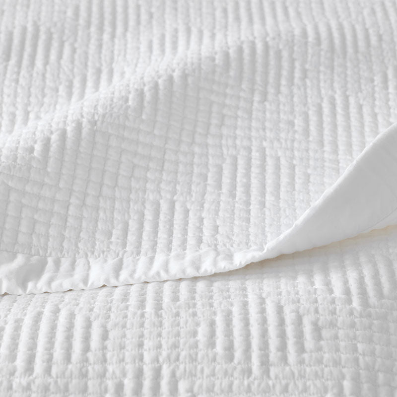 Premium Smooth Cotton Sateen Solid Quilt