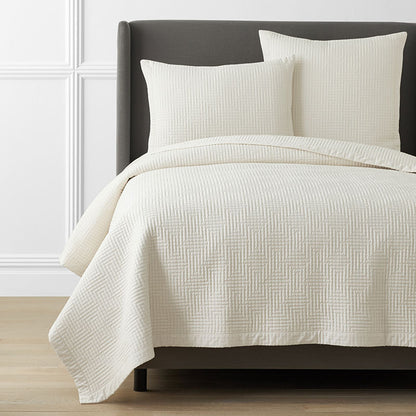 Premium Smooth Cotton Sateen Solid Quilt