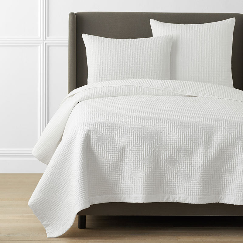 Premium Smooth Cotton Sateen Solid Quilt