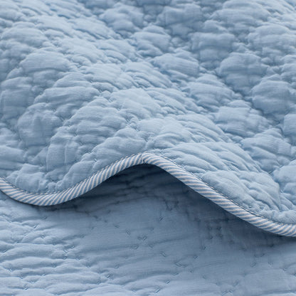 Scallop Quilted Sham
