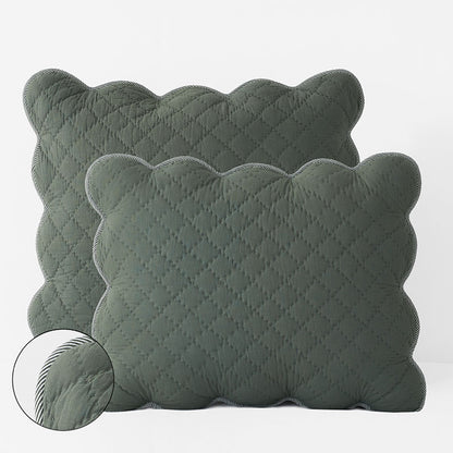Scallop Quilted Sham