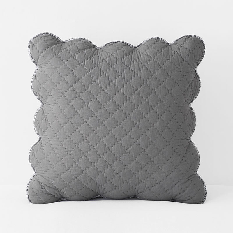 Scallop Quilted Sham