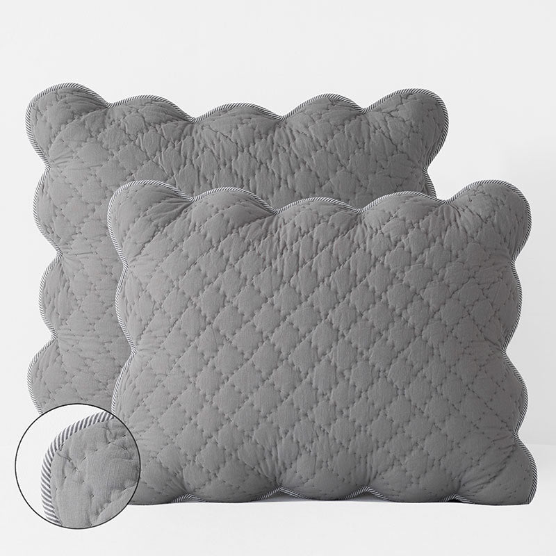 Scallop Quilted Sham
