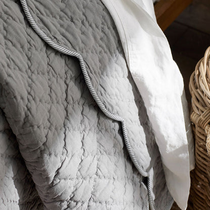 Scallop Quilt
