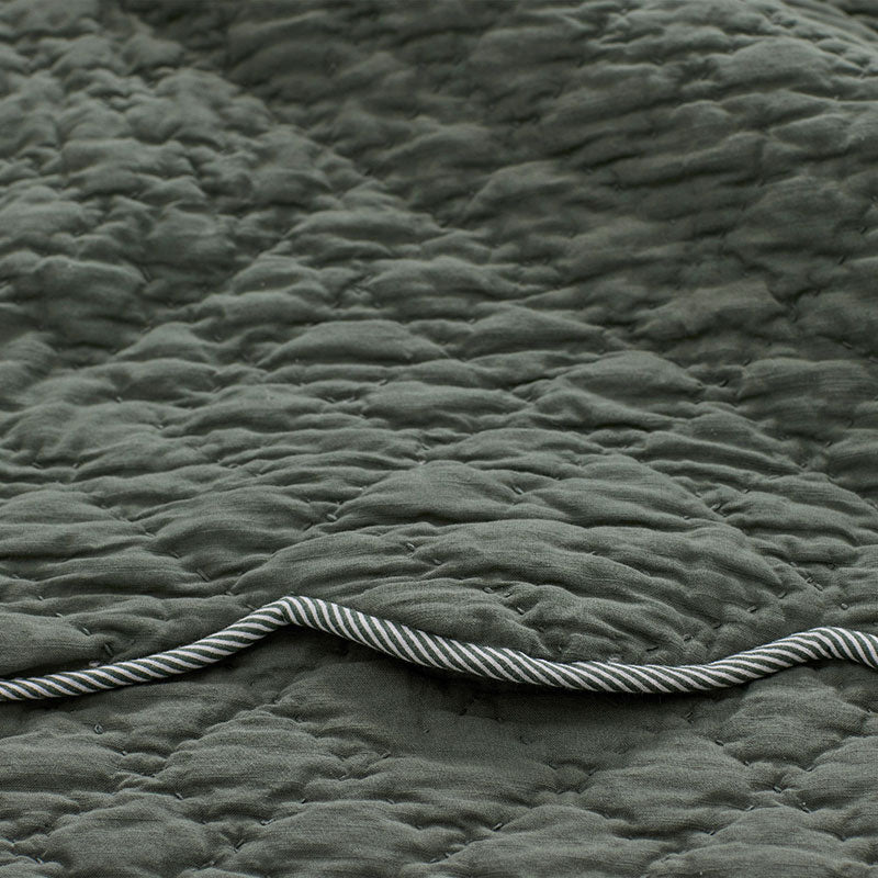 Scallop Quilt