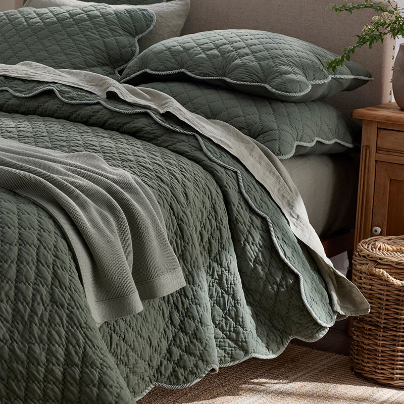 Scallop Quilt