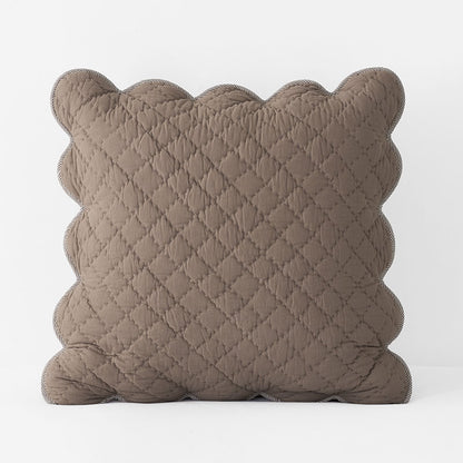Scallop Quilted Sham