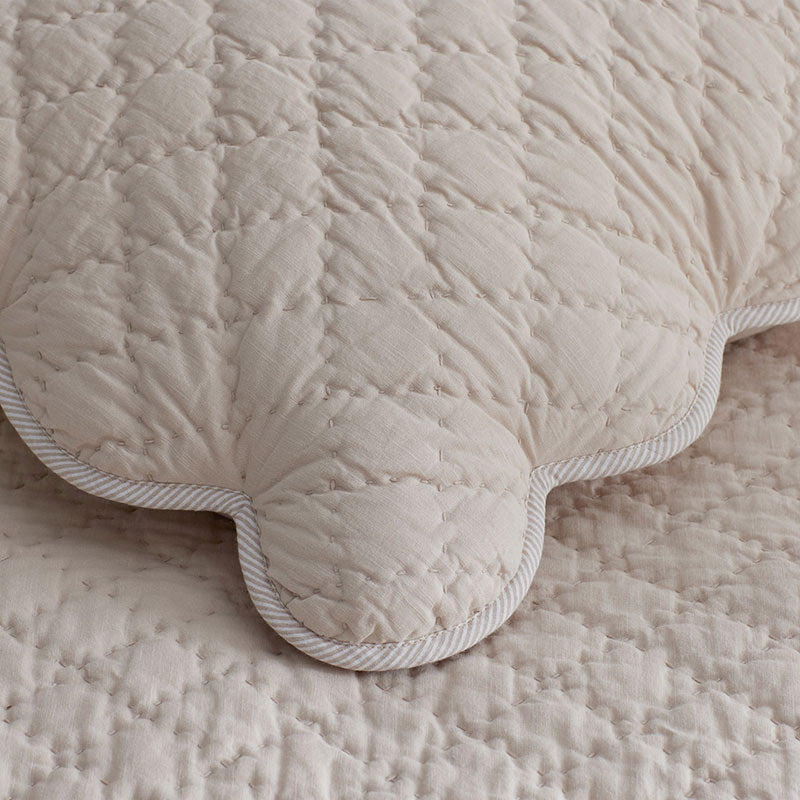 Scallop Quilt