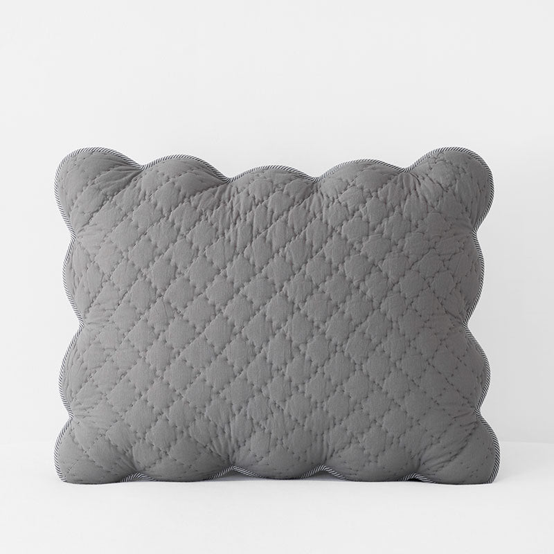 Scallop Quilted Sham