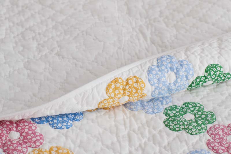 Daisy Patch Quilt