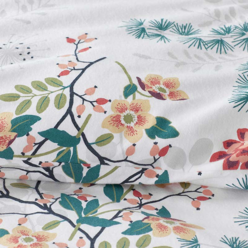 Holiday Print Classic Ultra-Cozy Cotton Flannel Fitted Bed Sheet