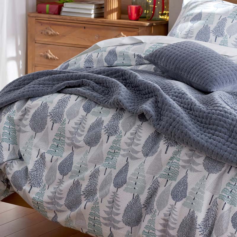 Holiday Print Classic Ultra-Cozy Cotton Flannel Bed Sheet Set