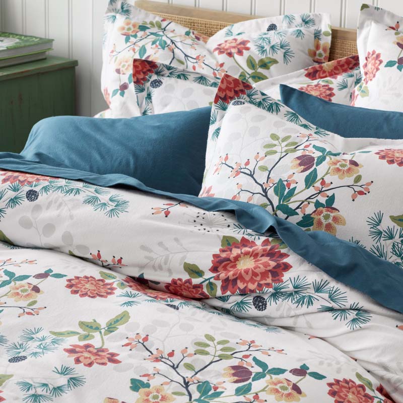 Holiday Print Classic Ultra-Cozy Cotton Flannel Fitted Bed Sheet