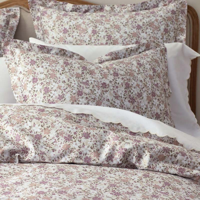 Joyful Floral Classic Smooth Sateen Comforter