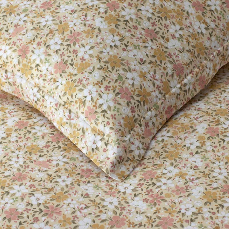 Joyful Floral Classic Smooth Sateen Comforter