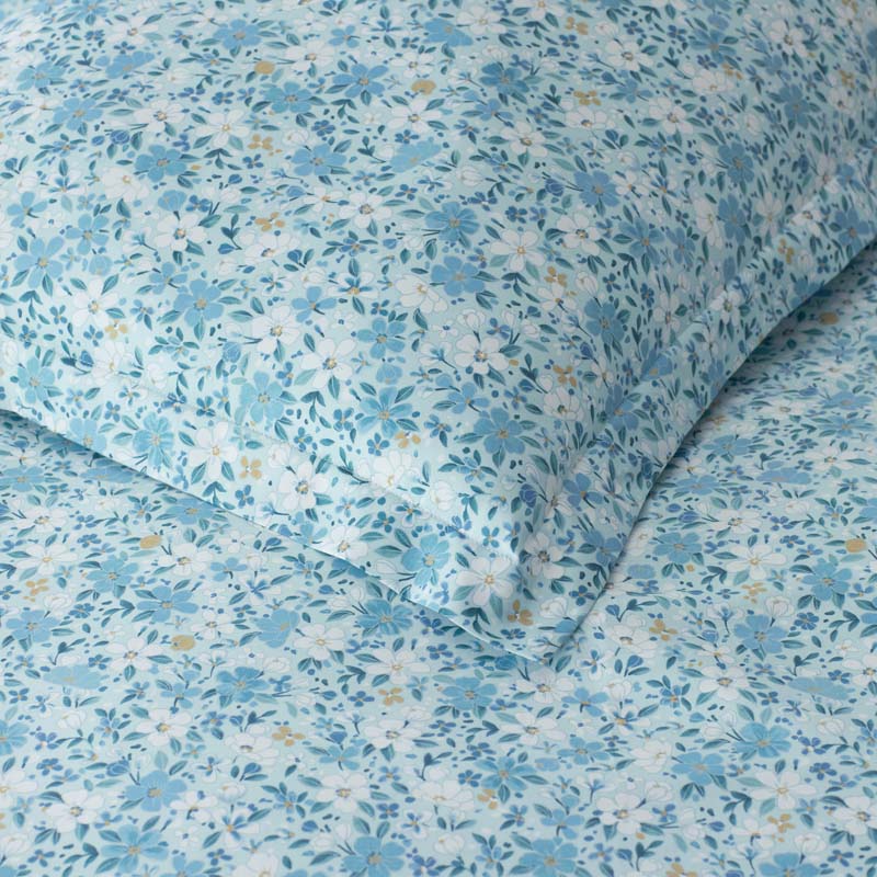 Joyful Floral Classic Smooth Sateen Comforter