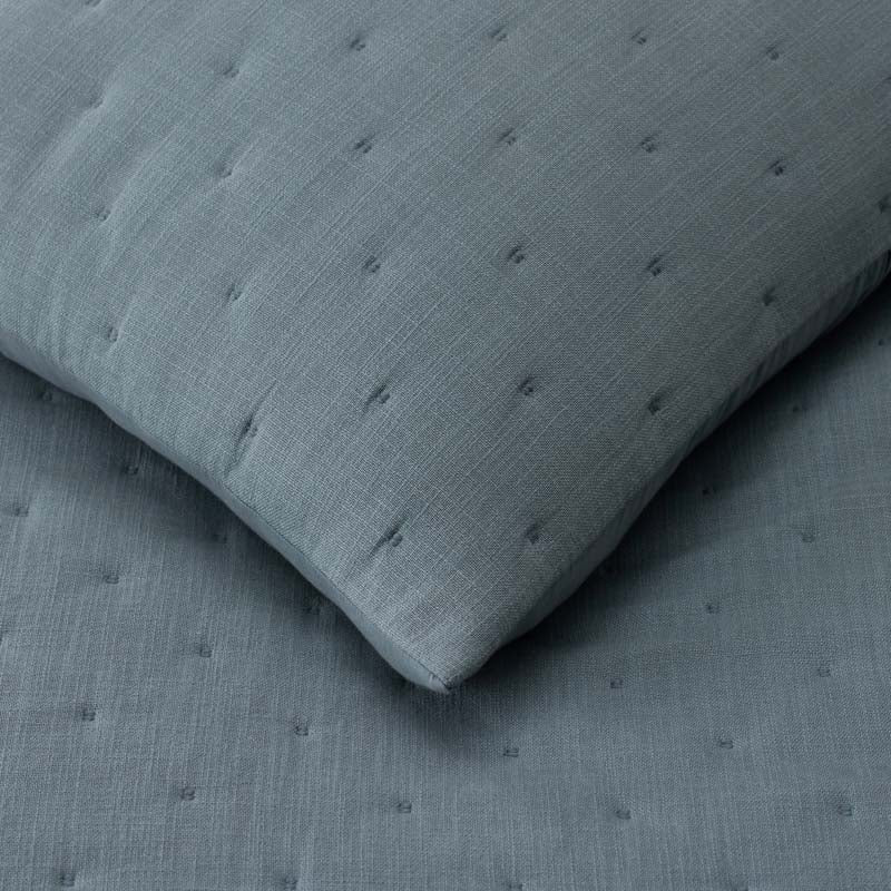 Petite Tufted Quilted Sham