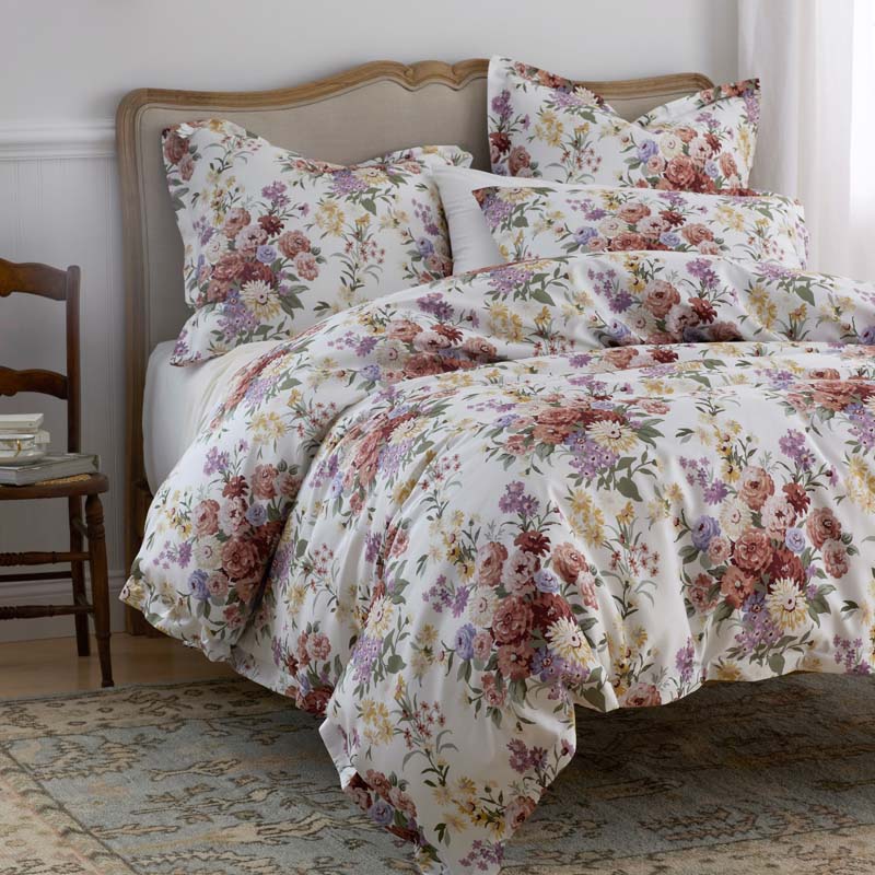 Nature's Bouquet Classic Smooth Sateen Pillowcase Set