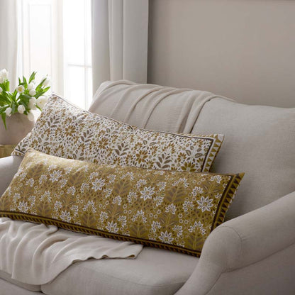 Medallion Reversible Decorative Lumbar Pillow Cover
