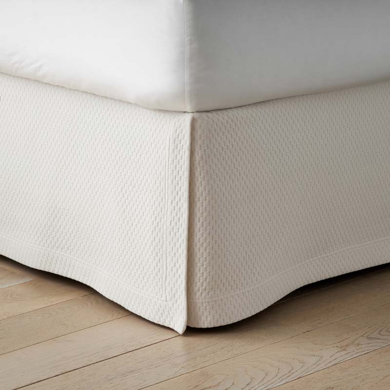 Matelassé Bed Skirt