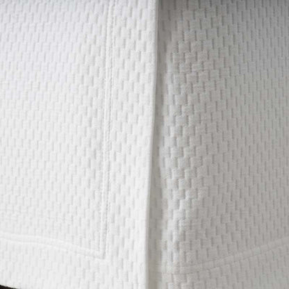 Matelassé Bed Skirt