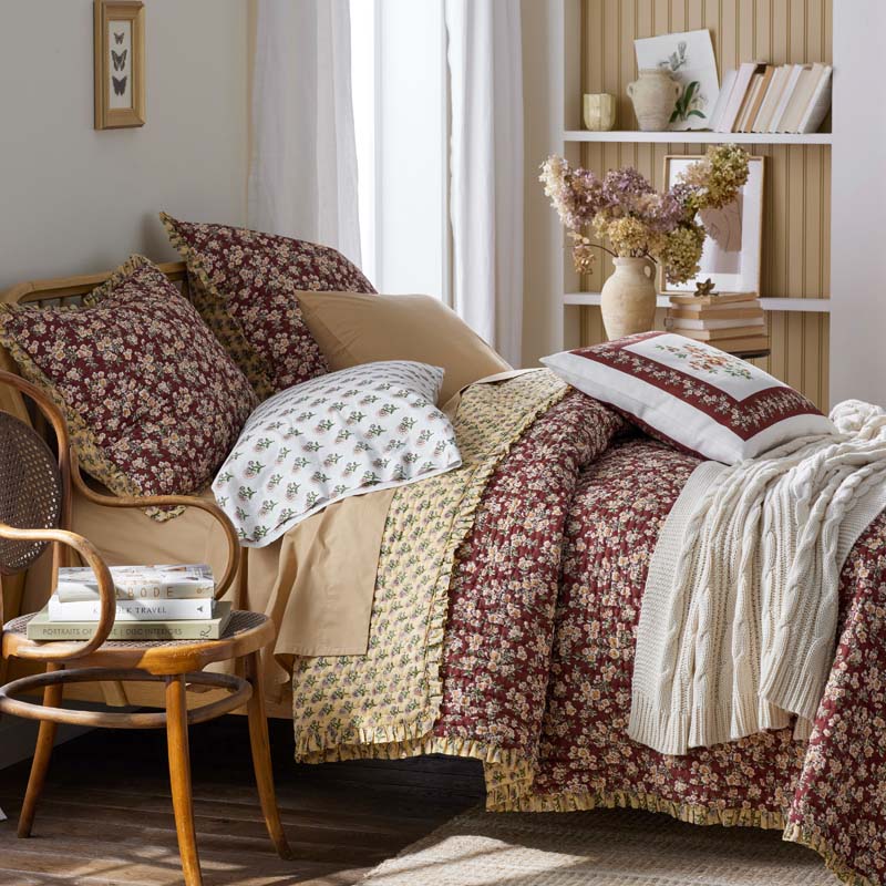 Suhana Reversible Ruffle Quilt