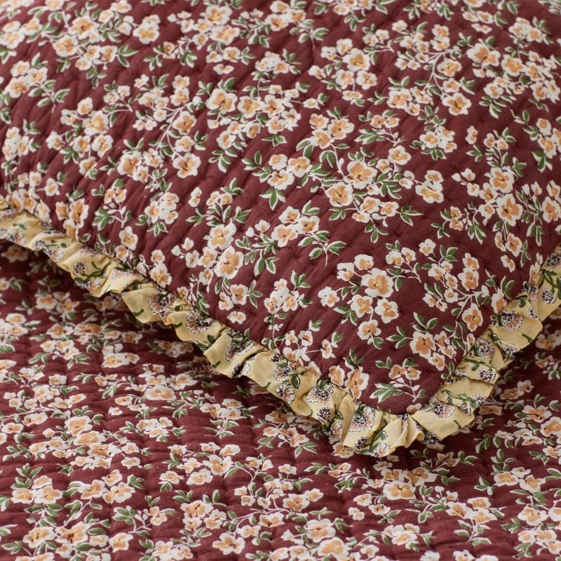 Suhana Reversible Ruffle Quilt