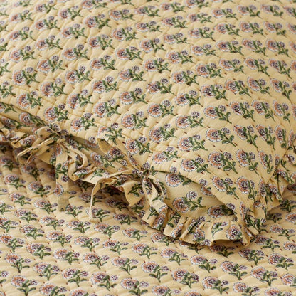 Suhana Reversible Ruffle Quilt