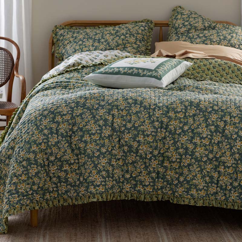 Suhana Reversible Ruffle Quilted Sham