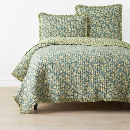 Suhana Reversible Ruffle Quilt