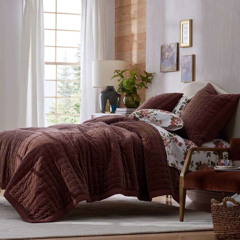 Tufted Stitch Velvet Quilt