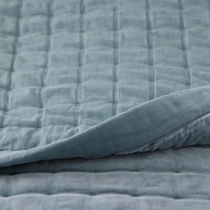 Tufted Stitch Velvet Quilt