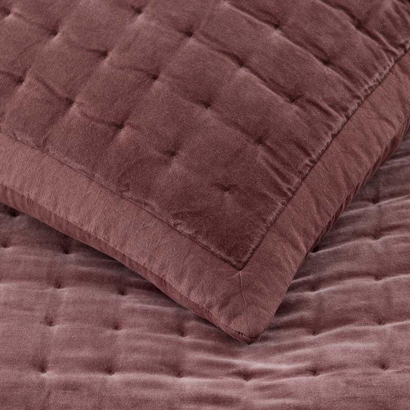 Tufted Stitch Velvet Quilt