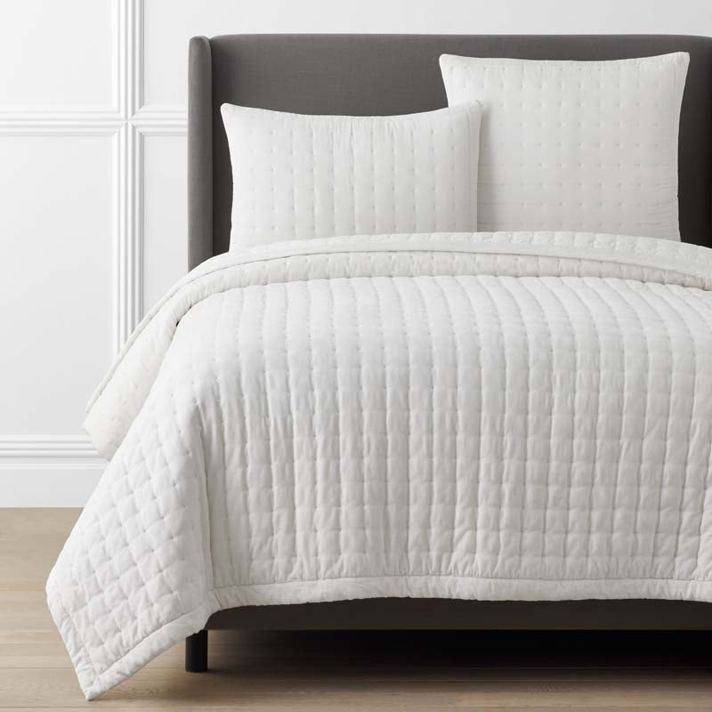 Tufted Stitch Velvet Quilt