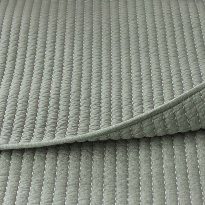 Fara Textured Kantha Quilt