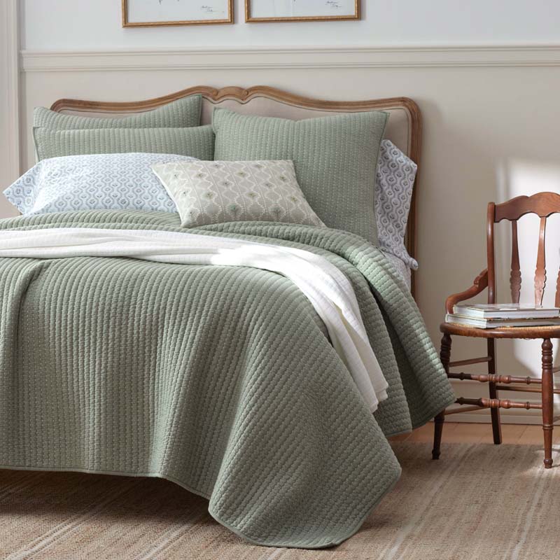 Fara Textured Kantha Quilt