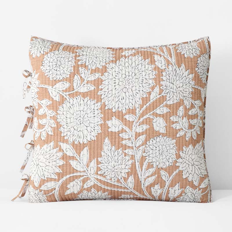 Feliciana Chrysanthemum Reversible Quilted Sham