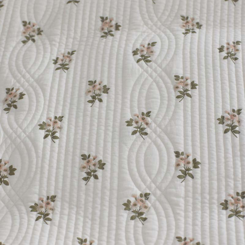 Flower Delight Reversible Quilt